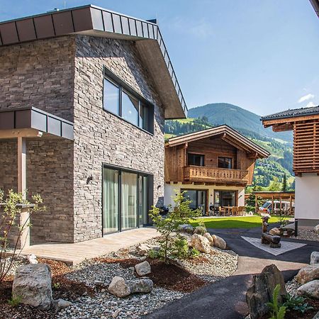 The Village Chalet Stone House Валд им Пинцгау Екстериор снимка