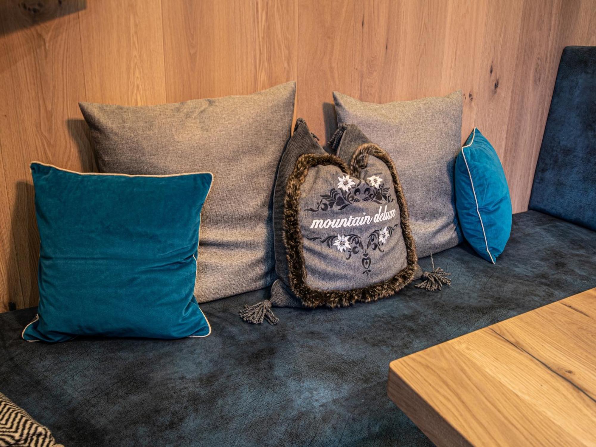 The Village Chalet Stone House Валд им Пинцгау Екстериор снимка
